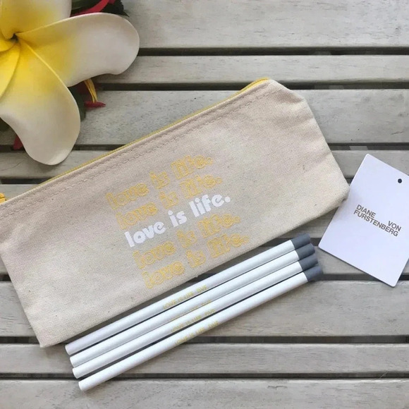 Diane Von Furstenberg Pencil Case Set - Picture 4 of 4